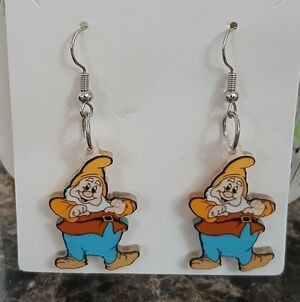 New Happy Dwarf Dangle Drop Earrings Snow White and the 7 Dwarfs Disney
